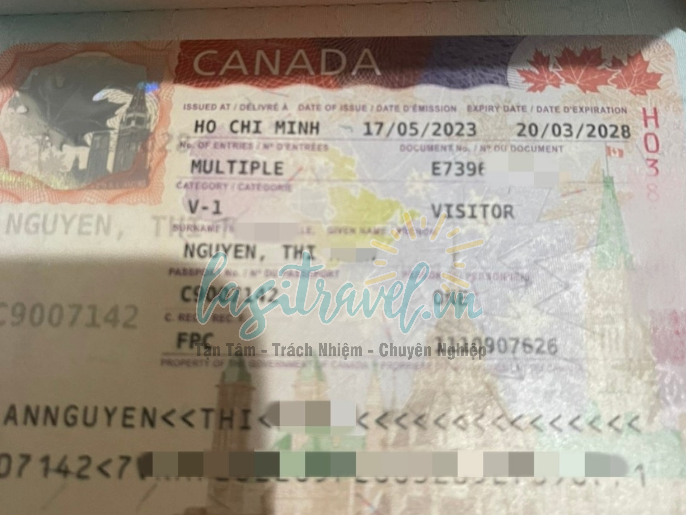 Tâm hồn Anh Luyến tràn ngập niềm phấn khởi khi nắm trọn tấm vé Visa Canada