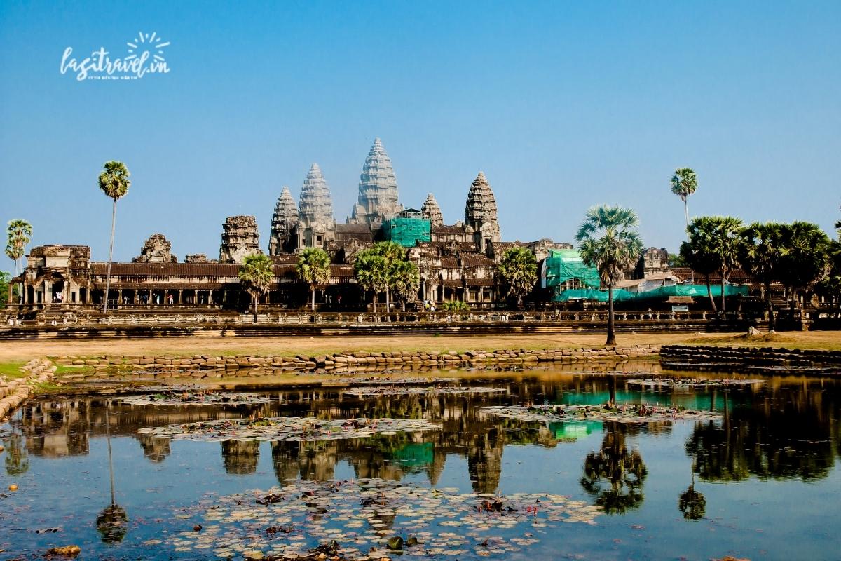 TP.HỒ CHÍ MINH - XA MÁT / MỘC BÀI - SIEM REAP      (Ăn ba bữa)